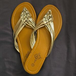 Stylish Gold Women's Sandals
